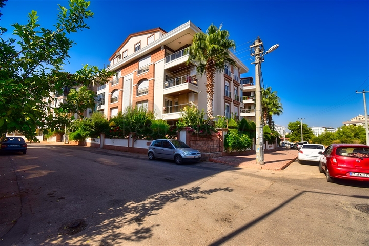 Квартира планировки 2+1 в микрорайоне Торос - Анталия 