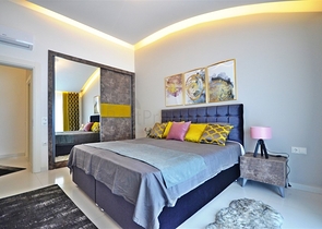 Двухко   TRJYHR