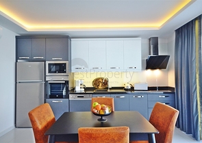 Двухко   TRJYHR