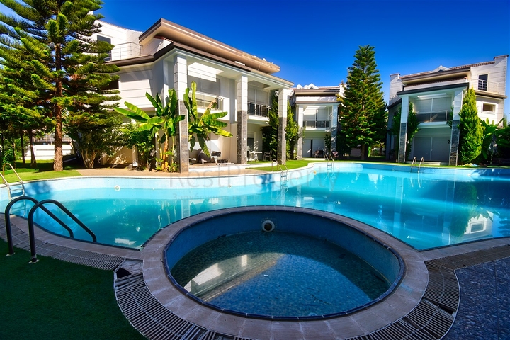 Виллы планировки 4+1 в микрорайоне Гюзельоба - Анталия