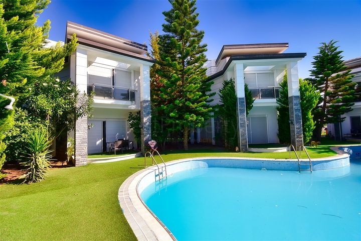 Виллы планировки 4+1 в микрорайоне Гюзельоба - Анталия