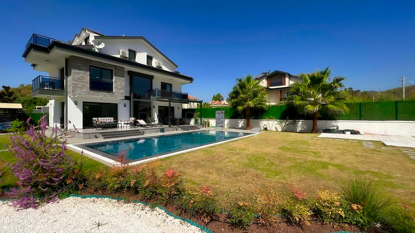 Вилла планировки 4+1 в районе Фетхие - Анталия