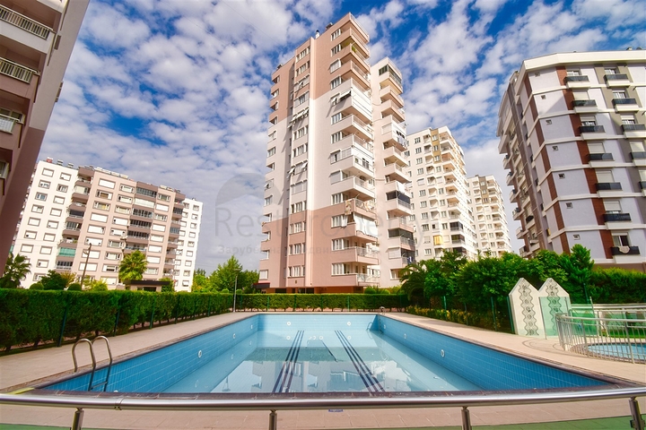 Квартира планировки 3+1 в микрорайоне Унджалы - Анталия 