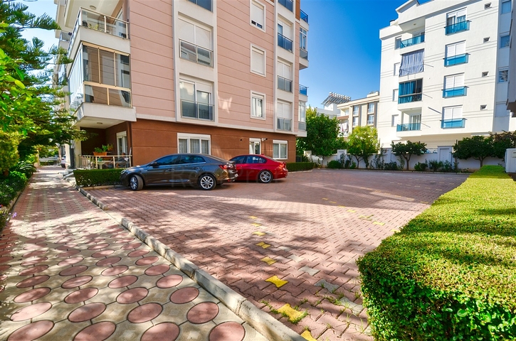 Квартира планировки 3+1 в микрорайоне Кызылтопрак - Анталия