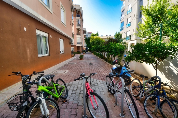 Квартира планировки 3+1 в микрорайоне Кызылтопрак - Анталия