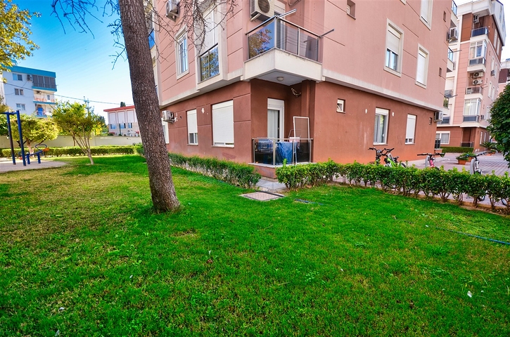 Квартира планировки 3+1 в микрорайоне Кызылтопрак - Анталия