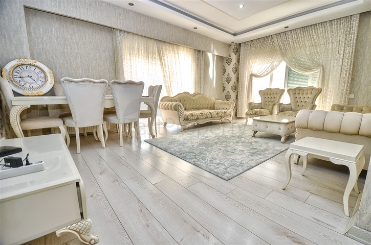 Квартира планировки 3+1 в микрорайоне Кызылтопрак - Анталия