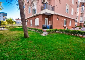 Квартира планировки 3+1 в микрорайоне Кызылтопрак - Анталия