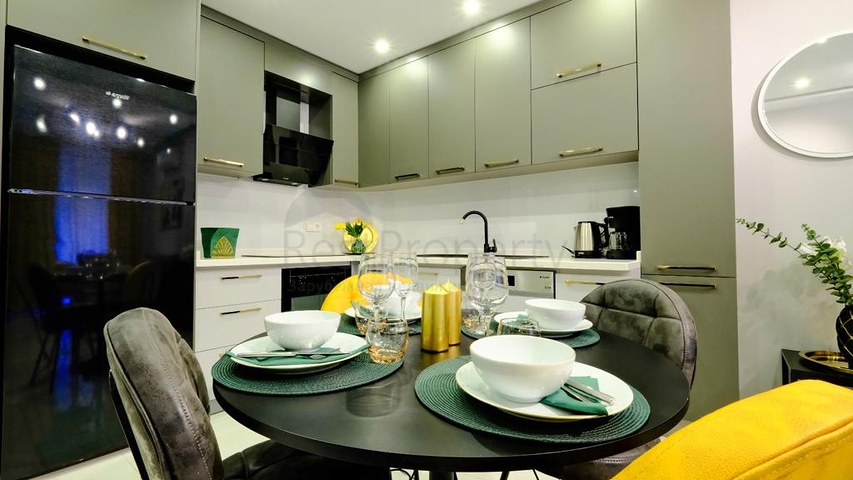 Роскошная двухкомнатная квартира в центре 