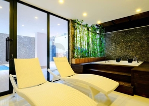 Роскошная двухкомнатная квартира в центре 