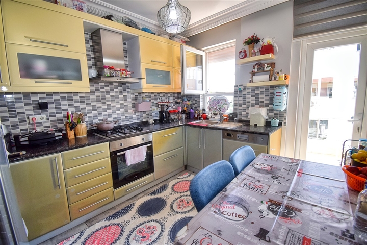 Квартира планировки 2+1 в районе Лара - Анталия 