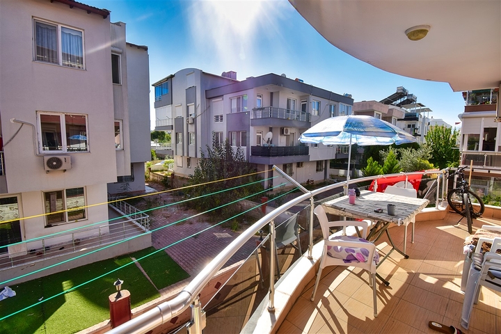 Квартира планировки 2+1 в районе Лара - Анталия 