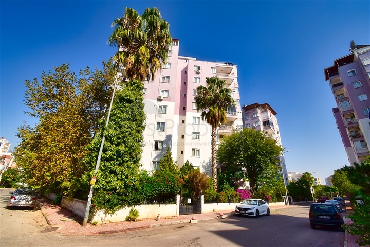 Квартира планировки 3+1 в микрорайоне Гюзельоба - Анталия 