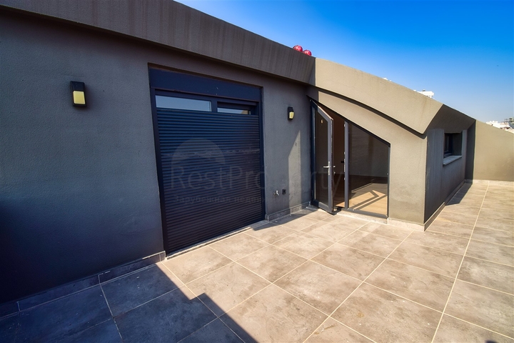 Квартира планировки 5+1 дуплекс в микрорайоне Унджалы - Анталия