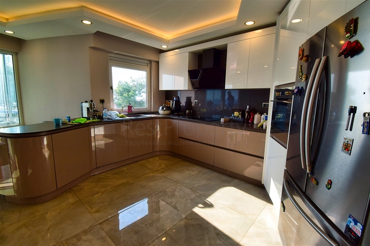 Квартира планировки 3+1 в микрорайоне Ширинялы - Анталия