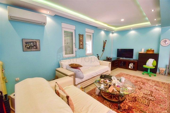 Вилла планировки 5+2 в районе Лара - Анталия