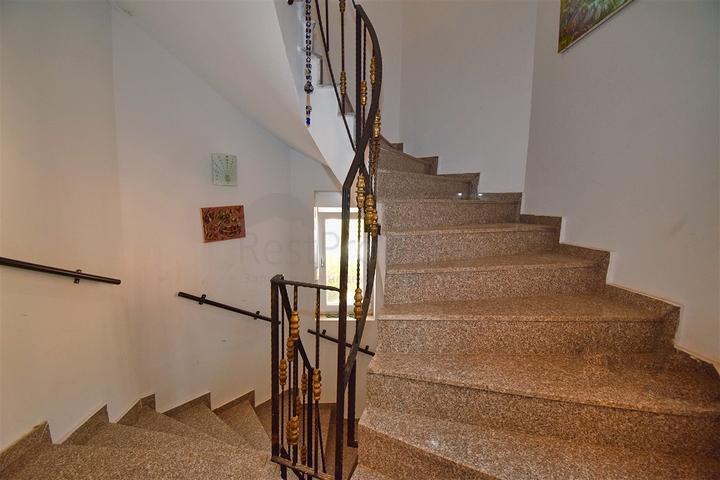 Вилла планировки 5+2 в районе Лара - Анталия