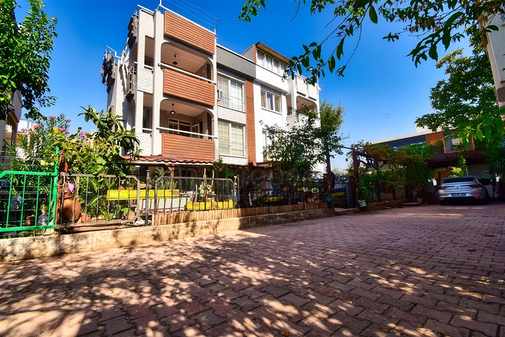 Вилла планировки 4+2 в районе Лара - Анталия