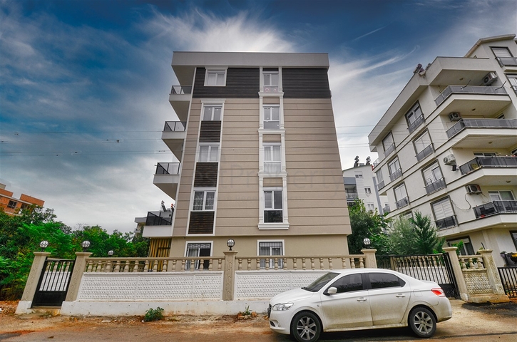 Квартира планировки 2+1 в микрорайоне Кызыларык - Анталия 