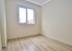 Квартира планировки 2+1 в микрорайоне Кызыларык - Анталия 