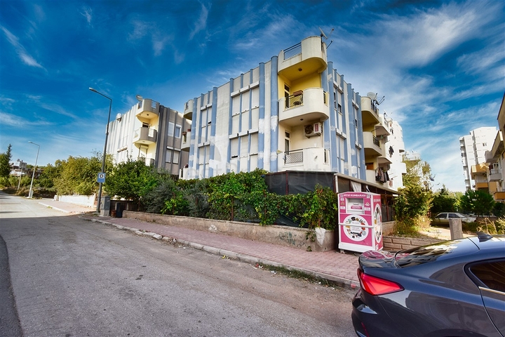 Квартира планировки 3+1 в микрорайоне Гюзельоба - Анталия