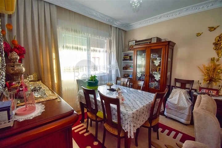 Квартира планировки 3+1 в микрорайоне Гюзельоба - Анталия