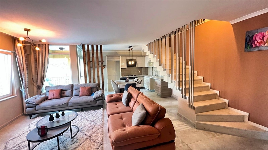 Квартира планировки 3+1 в районе Фетхие - Анталия 