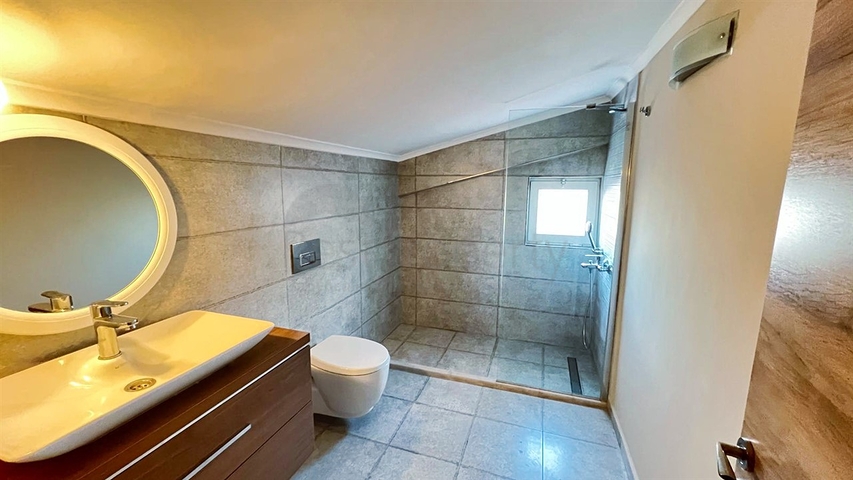 Квартира планировки 3+1 в районе Фетхие - Анталия 