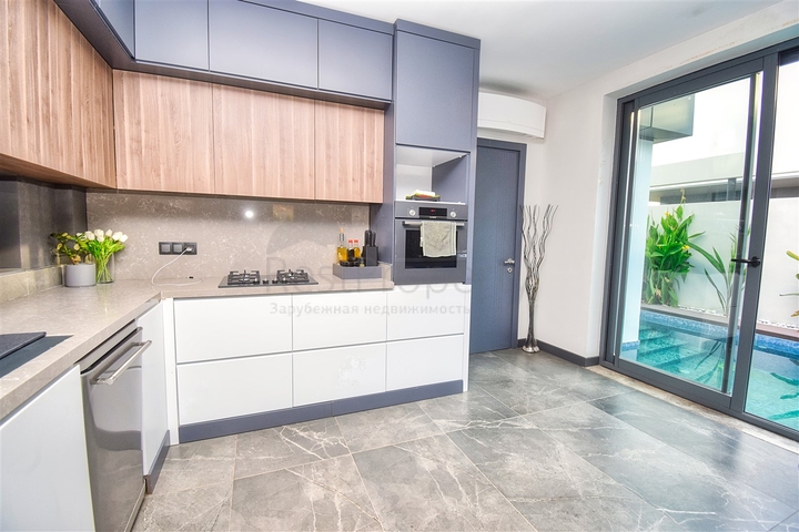 Вилла планировки 4+1 в районе Эрменек - Анталия