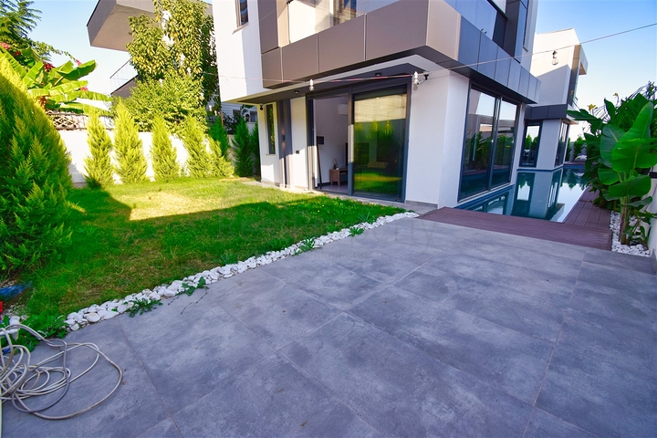 Вилла планировки 4+1 в районе Эрменек - Анталия