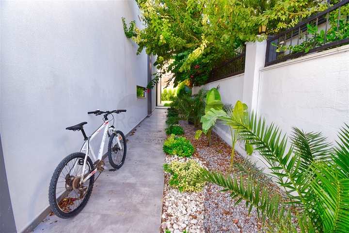 Вилла планировки 4+1 в районе Эрменек - Анталия