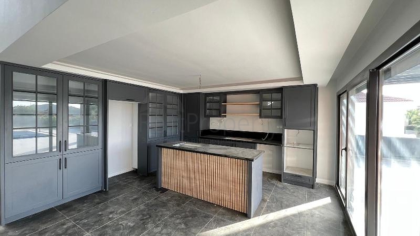 Вилла планировки 4+1 в районе Фетхие - Анталия