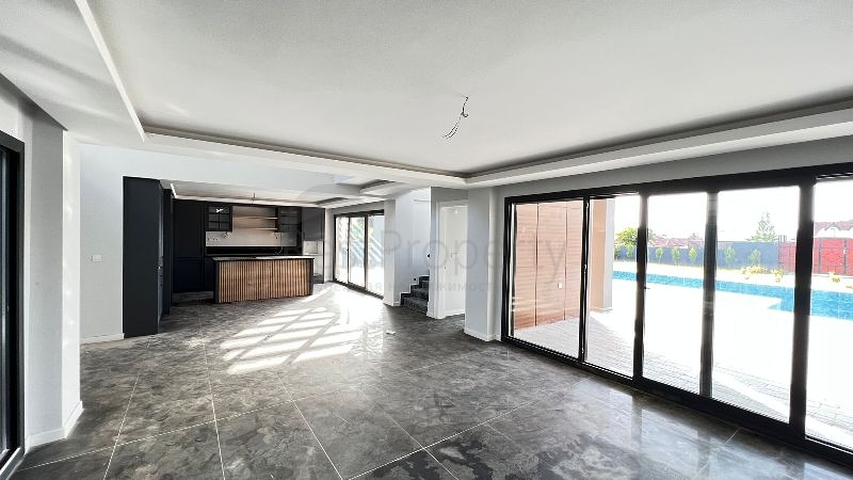 Вилла планировки 4+1 в районе Фетхие - Анталия