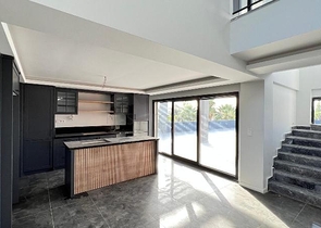 Вилла планировки 4+1 в районе Фетхие - Анталия