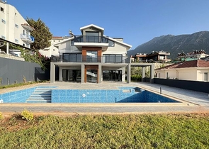 Вилла планировки 4+1 в районе Фетхие - Анталия