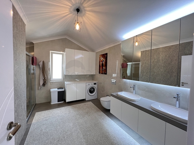 Вилла планировки 4+1 в районе Фетхие - Анталия