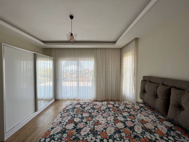 Вилла планировки 4+1 в районе Фетхие - Анталия