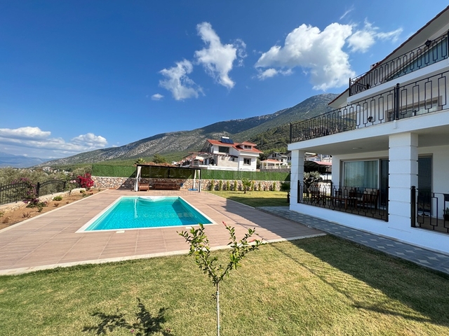 Вилла планировки 4+1 в районе Фетхие - Анталия