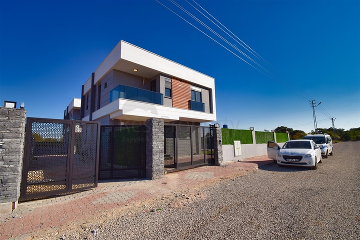 Вилла планировки 4+1 в районе Кепез - Анталия