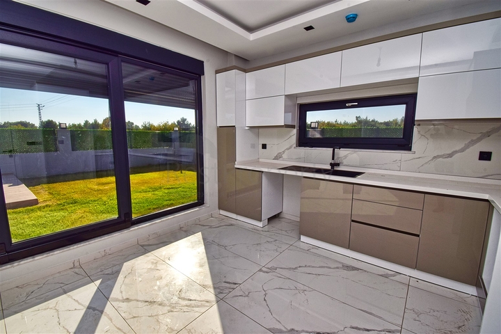 Вилла планировки 4+1 в районе Кепез - Анталия