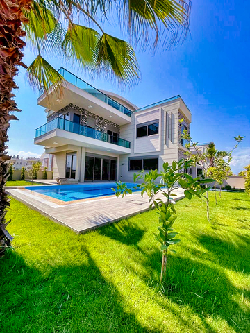 Вилла планировки 4+1 в районе Белек - Анталия 