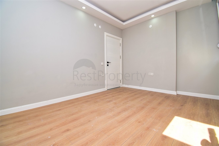 Квартира планировки 5+1 дуплекс в центре города Анталия