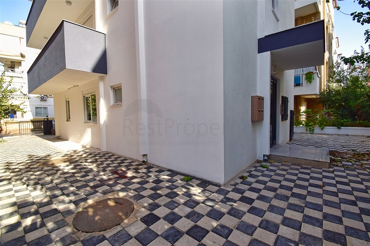 Квартира планировки 5+1 дуплекс в центре города Анталия