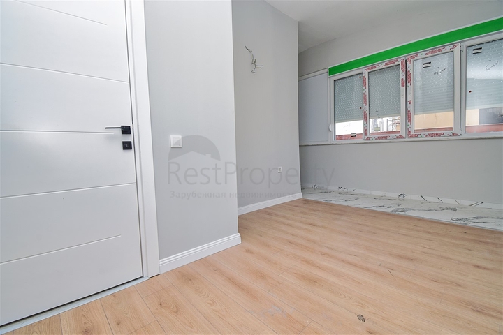 Квартира планировки 5+1 дуплекс в центре города Анталия