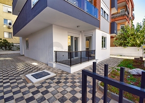 Квартира планировки 5+1 дуплекс в центре города Анталия