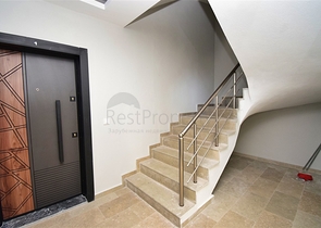 Квартира планировки 5+1 дуплекс в центре города Анталия