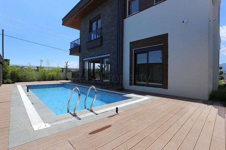 Вилла планировки 5+1 в районе Дошемеалты - Анталия