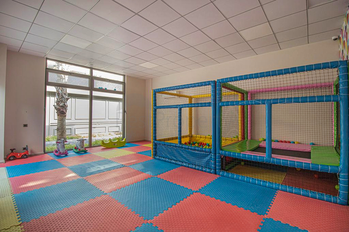 Квартира планировки 4+1 в комплексе класса люкс в районе Гюрсу - Анталия