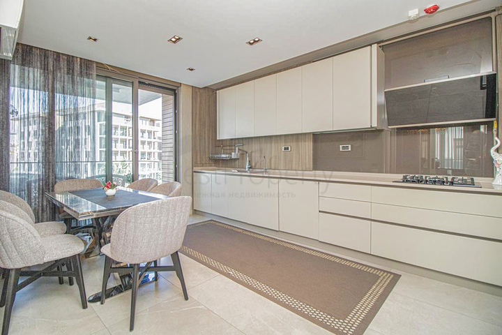 Квартира планировки 4+1 в комплексе класса люкс в районе Гюрсу - Анталия