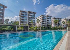 Квартира планировки 4+1 в комплексе класса люкс в районе Гюрсу - Анталия